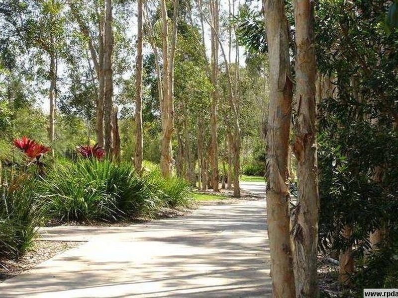 13 Stavewood Street, Meridan Plains QLD 4551