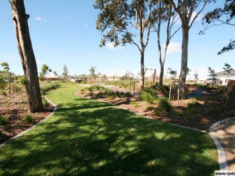 13 Stavewood Street, Meridan Plains QLD 4551