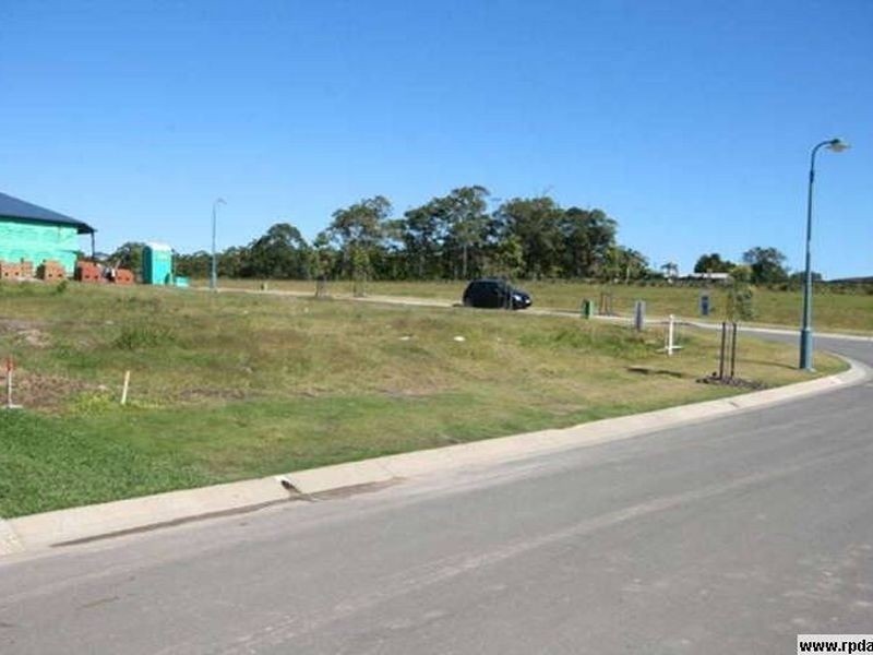 13 Stavewood Street, Meridan Plains QLD 4551