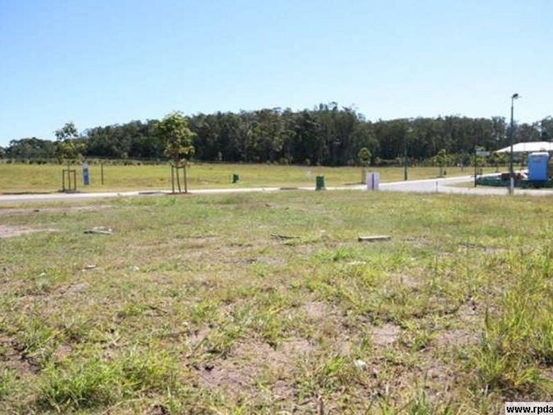 13 Stavewood Street, Meridan Plains QLD 4551