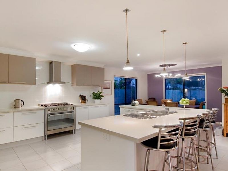 3 Borumba St, Little Mountain QLD 4551
