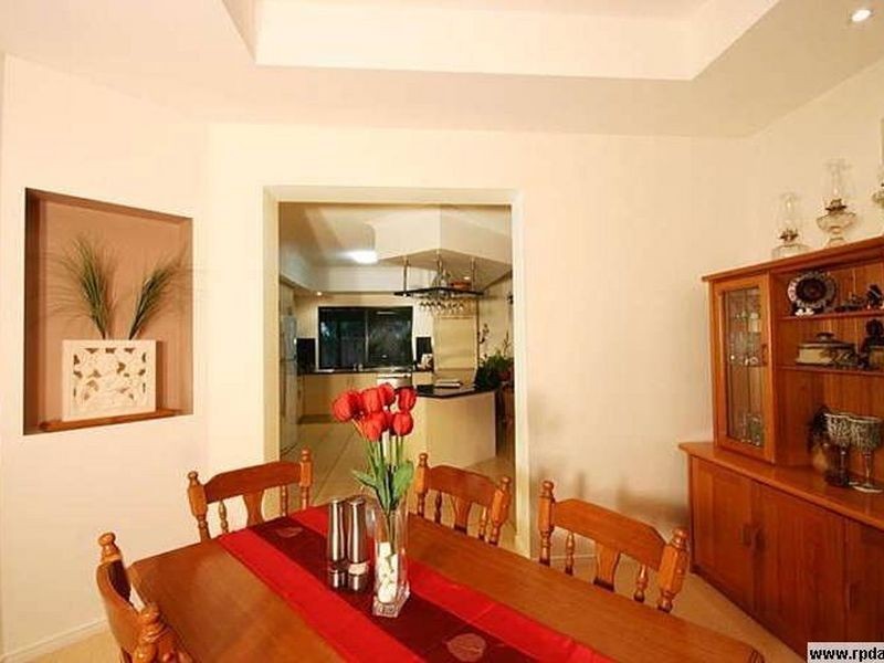 4 Hartley Crescent, Pelican Waters QLD 4551