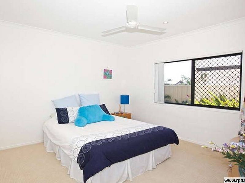 4 Hartley Crescent, Pelican Waters QLD 4551