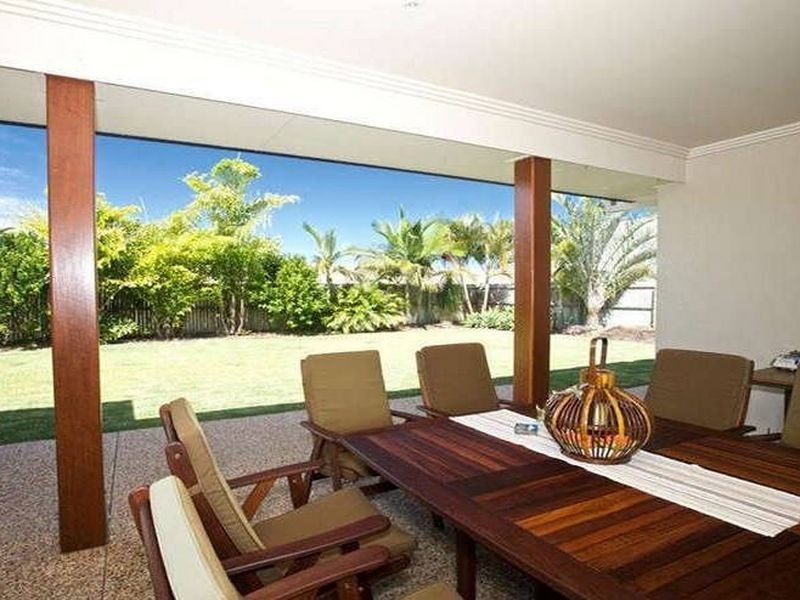 4 Hartley Crescent, Pelican Waters QLD 4551