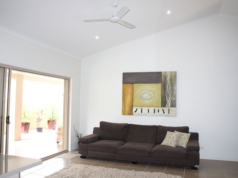 28 Elvena Circuit, Little Mountain QLD 4551