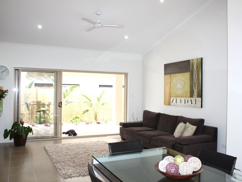 28 Elvena Circuit, Little Mountain QLD 4551