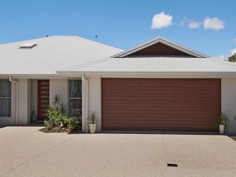 2/31 Wilkiea Street, Caloundra QLD 4551