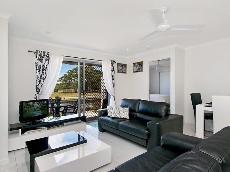 2/31 Wilkiea Street, Caloundra QLD 4551