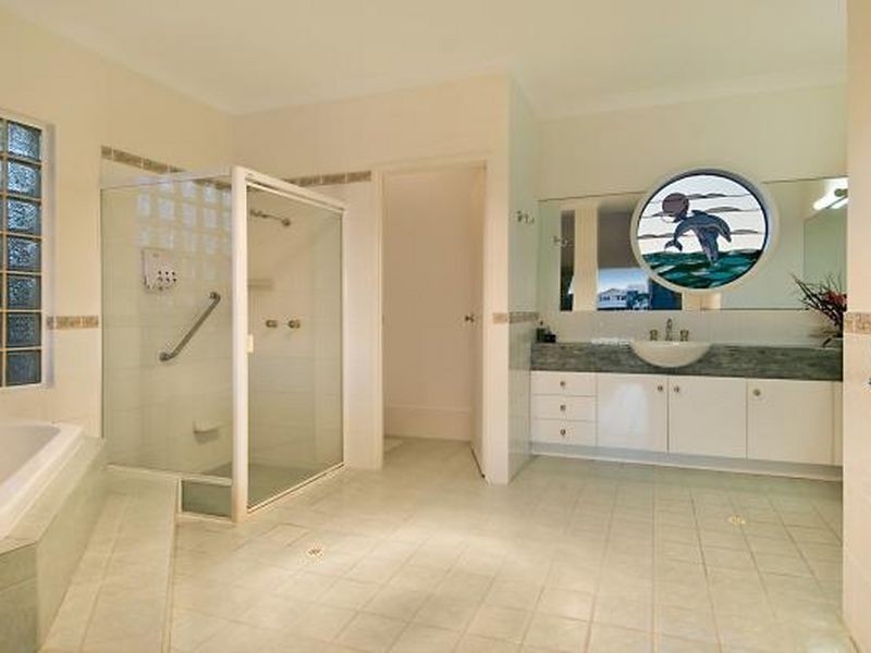 2 Parkhaven Drive, Wurtulla QLD 4575