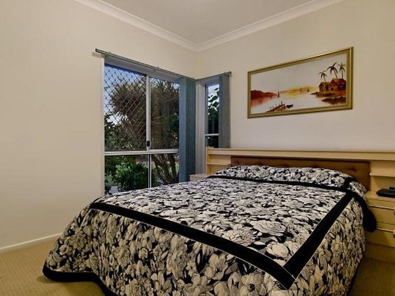 2 Parkhaven Drive, Wurtulla QLD 4575