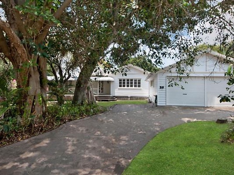 35 Albert Street, Shelly Beach QLD 4551