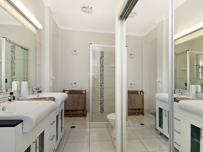 6 Nebo Street, Caloundra QLD 4551