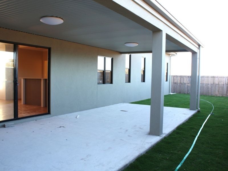 Little Mountain QLD 4551