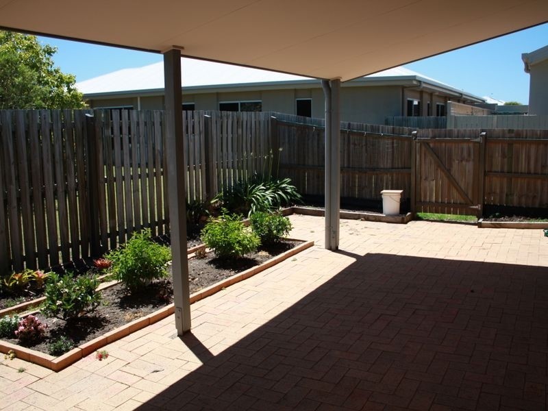 107/2 Grand Pde, Kawana Island QLD 4575