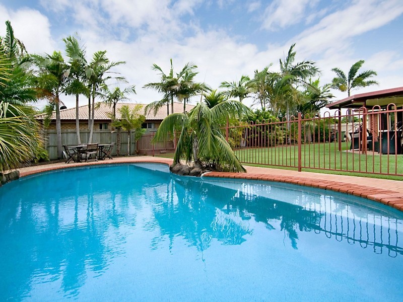 6 Eagle Court, Wurtulla QLD 4575
