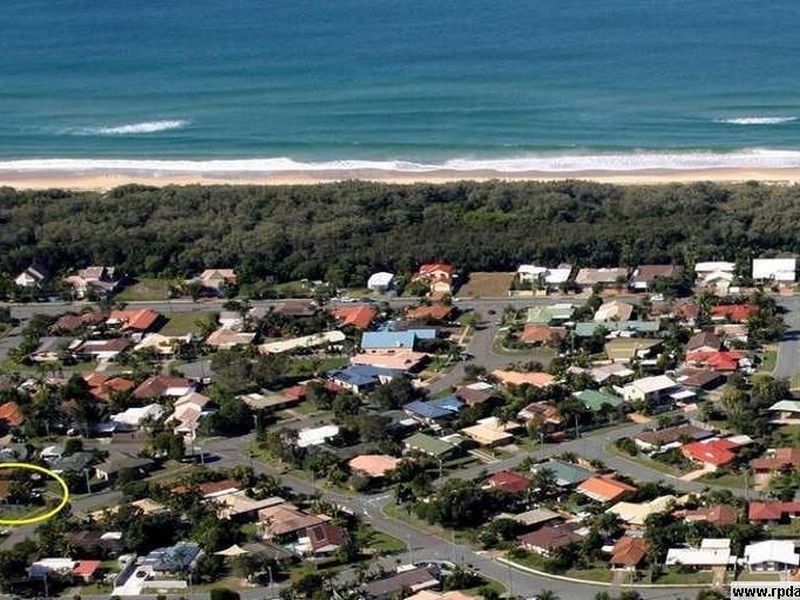 1 Uringa Street, Warana QLD 4575