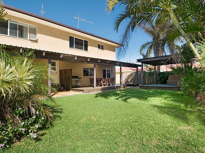 412 Oceanic Drive, Wurtulla QLD 4575