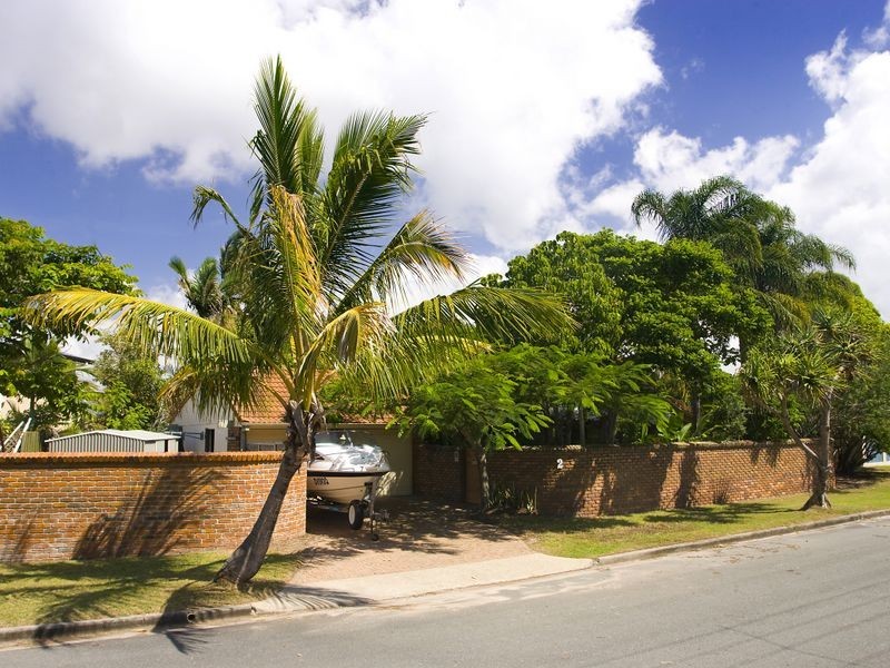 2 Thalan Court, Wurtulla QLD 4575