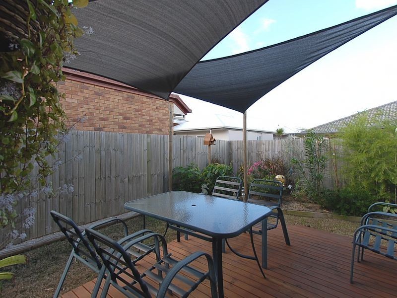 18 Griffin Crescent, Caloundra West QLD 4551