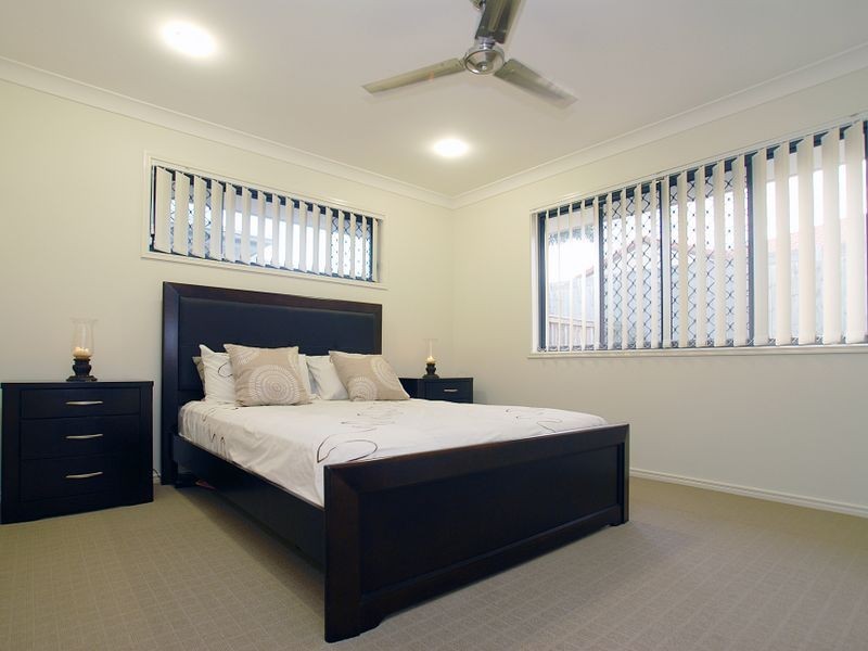 7 Cannon Lane, Little Mountain QLD 4551