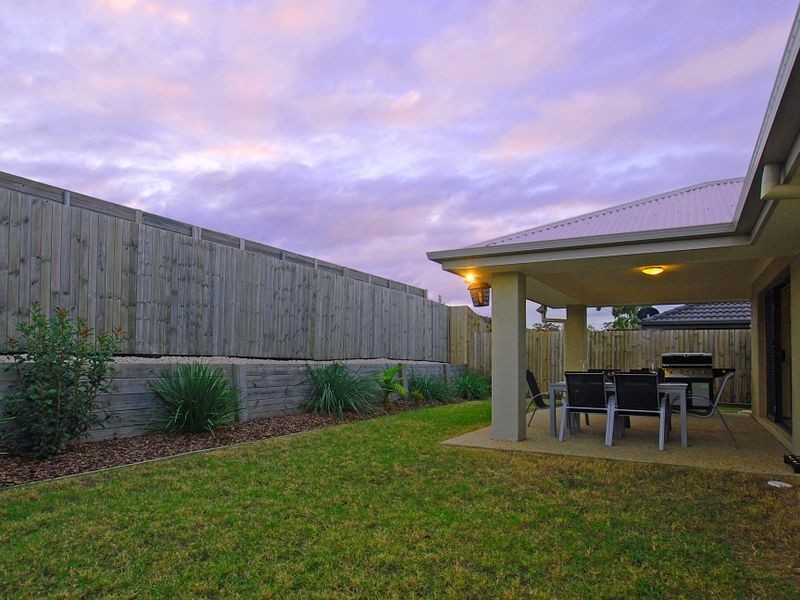7 Cannon Lane, Little Mountain QLD 4551
