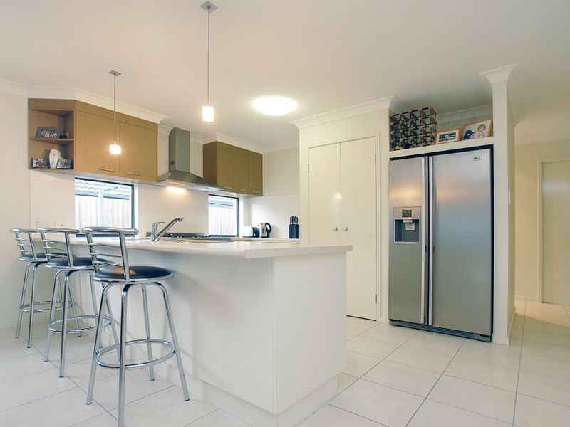 7 Cannon Lane, Little Mountain QLD 4551