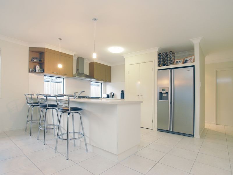 7 Cannon Lane, Little Mountain QLD 4551