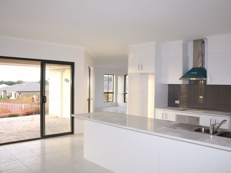 Little Mountain QLD 4551