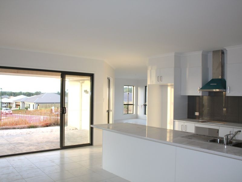 Little Mountain QLD 4551