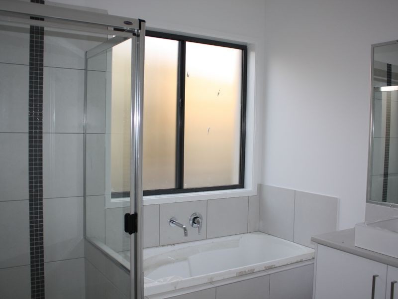 Little Mountain QLD 4551