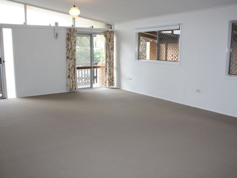 10 Coora Cres, Currimundi QLD 4551