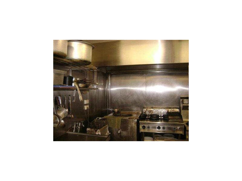 TAJ Indian Cafe/3/1142 Mount Alexander Rd, Essendon VIC 3040