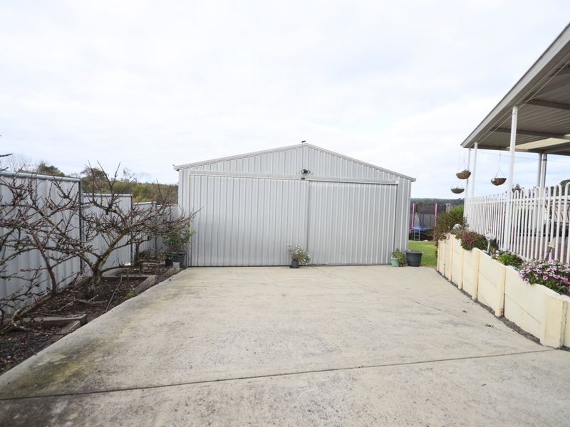 28 Karri Street, Manjimup WA 6258