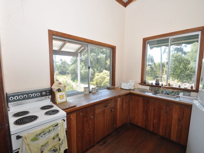 176 Guernsey Gully Road, Northcliffe WA 6262