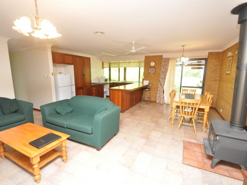 11/713 Pemberton-Northcliffe Road, Pemberton WA 6260