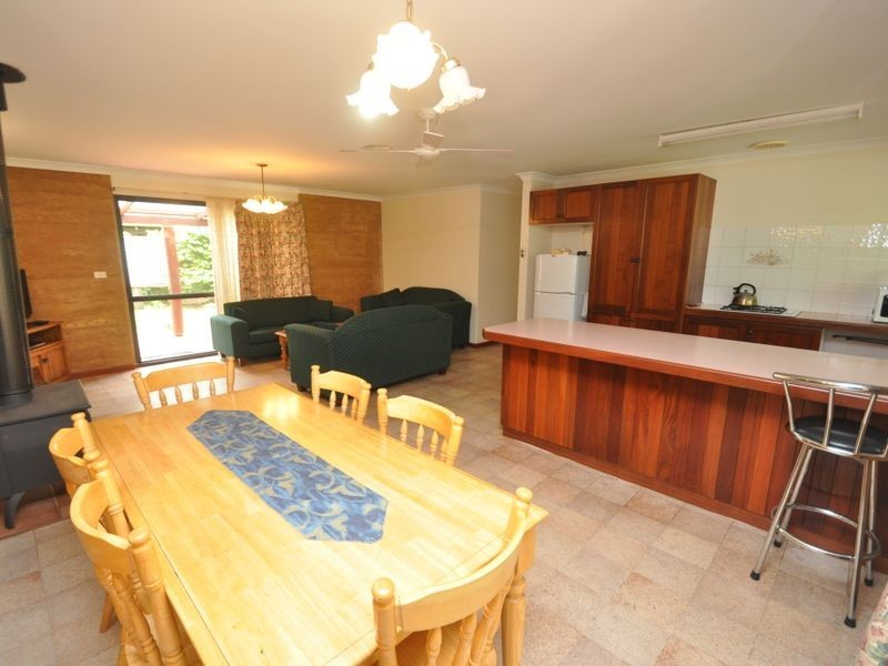 11/713 Pemberton-Northcliffe Road, Pemberton WA 6260