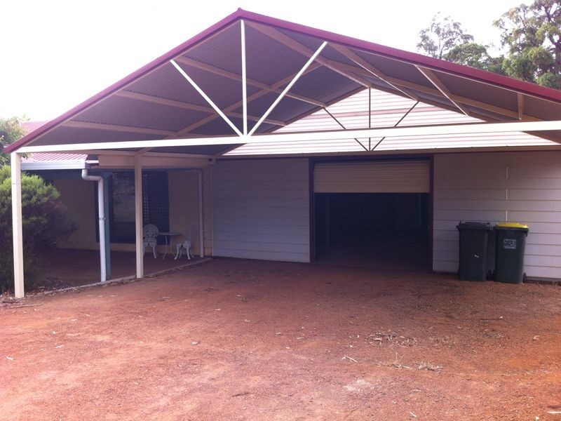 14 Caniroglen Court, Manjimup WA 6258