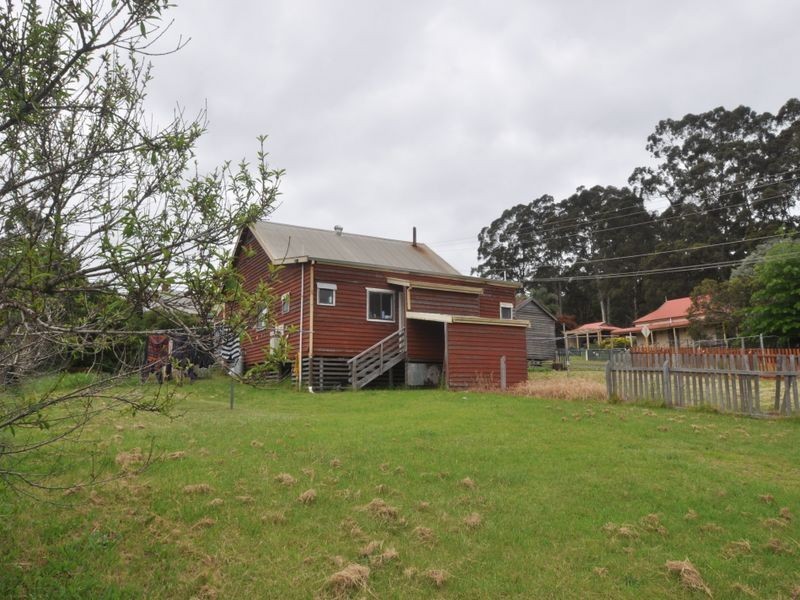 12A & 12B Pine Street, Pemberton WA 6260