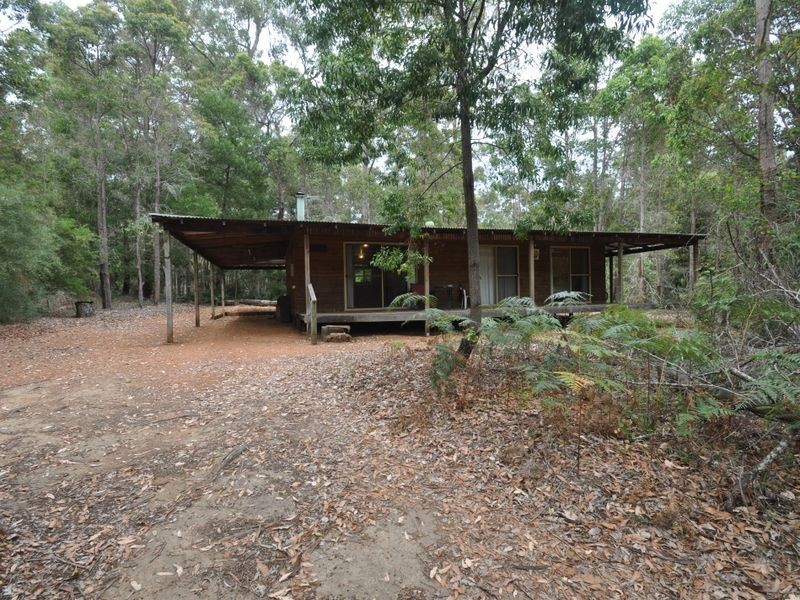 36 Karri Lane, Quinninup WA 6258
