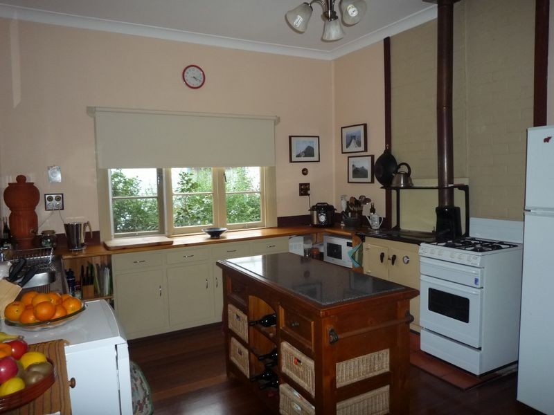 32 Guppy Street, Pemberton WA 6260