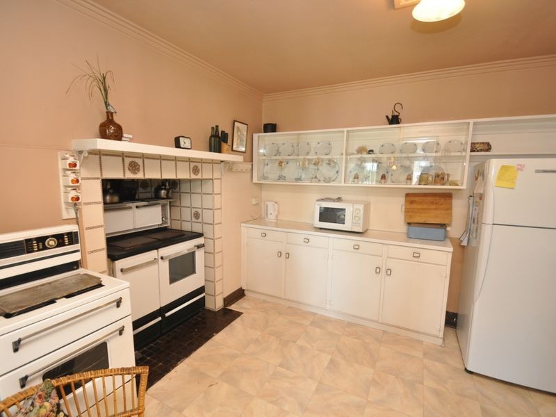 21 Lefroy Street, Pemberton WA 6260