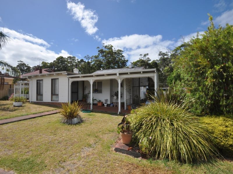 21 Lefroy Street, Pemberton WA 6260