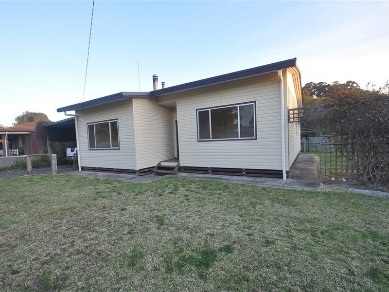 9 Widdeson Street, Pemberton WA 6260