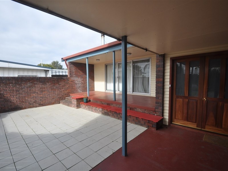 17 Graham Street, Manjimup WA 6258