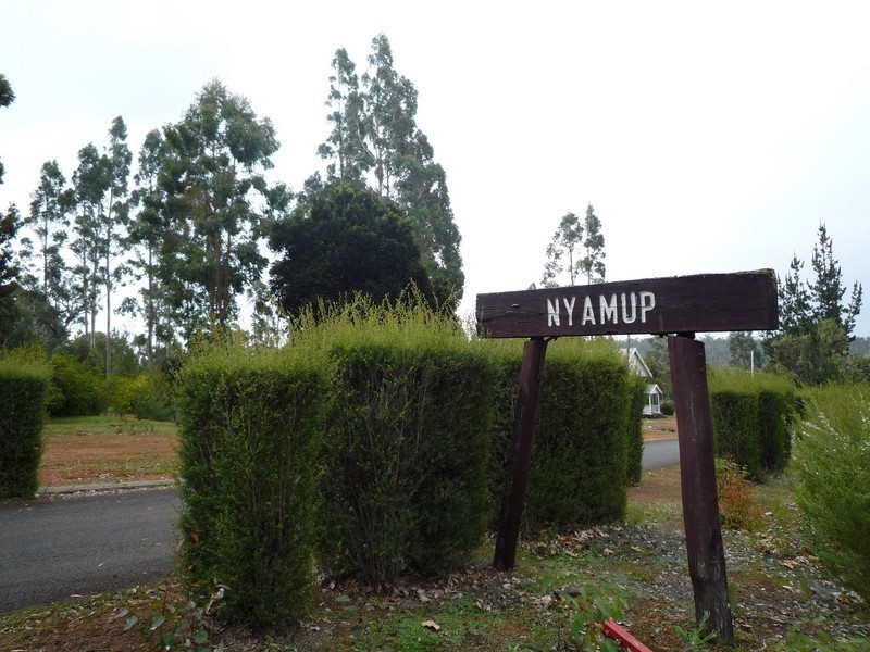 10 Nyamup Road, Balbarrup WA 6258