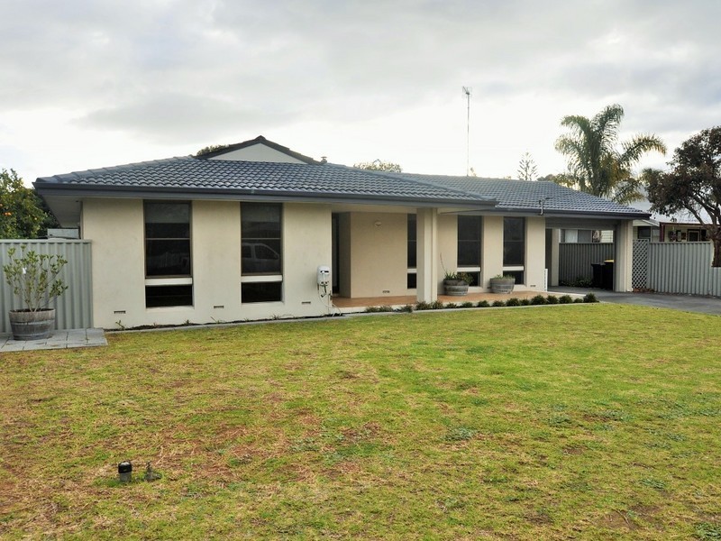 35 Somerville Street, Manjimup WA 6258