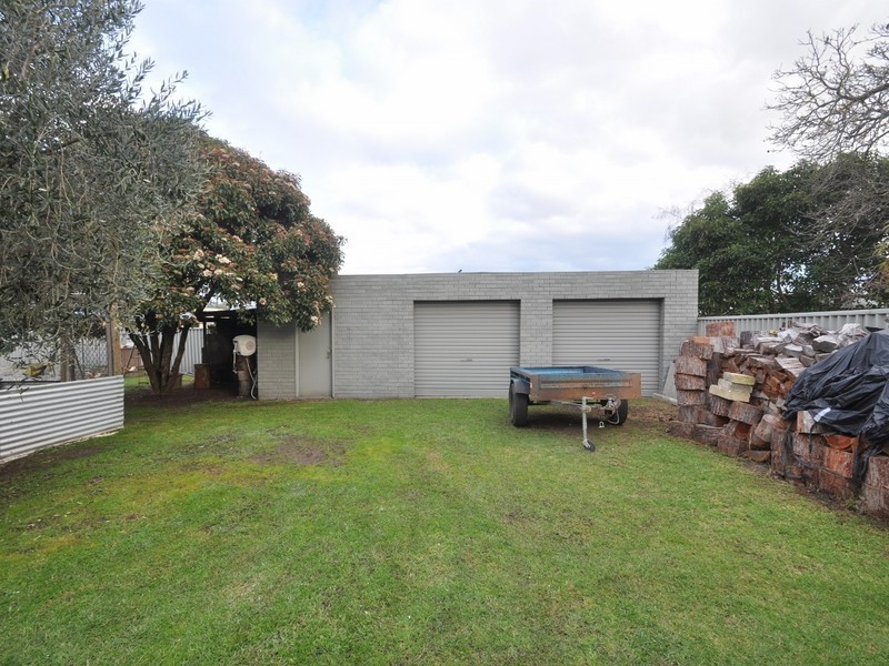 35 Somerville Street, Manjimup WA 6258