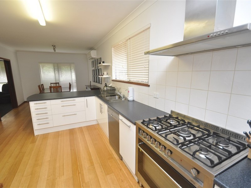 25 Young Street, Manjimup WA 6258
