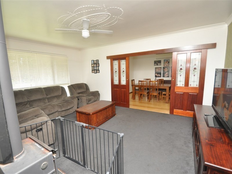 25 Young Street, Manjimup WA 6258