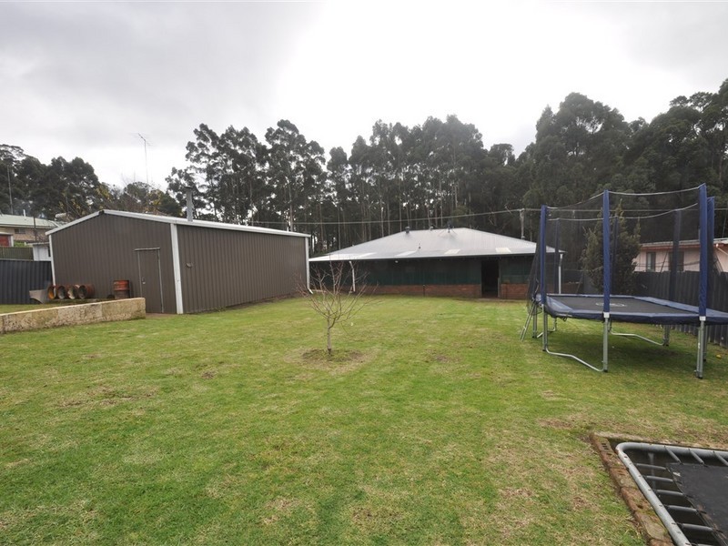 25 Young Street, Manjimup WA 6258